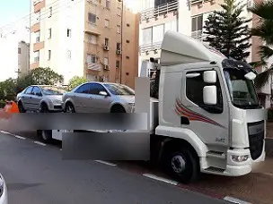 גרירת רכבים